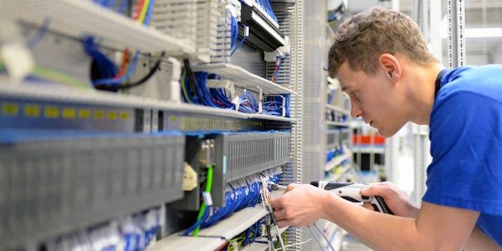 Ausbildungsstelle Elektroniker für Betriebstechnik (m/w/d) (Ausbildung / Duales Studium | Bocholt)